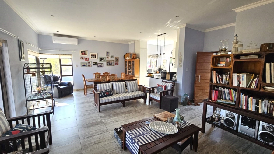 3 Bedroom Property for Sale in Gateway Manor North West